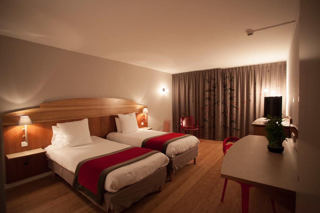 Hotel C Suites Chambres Spacieuses Nîmes Cameră foto